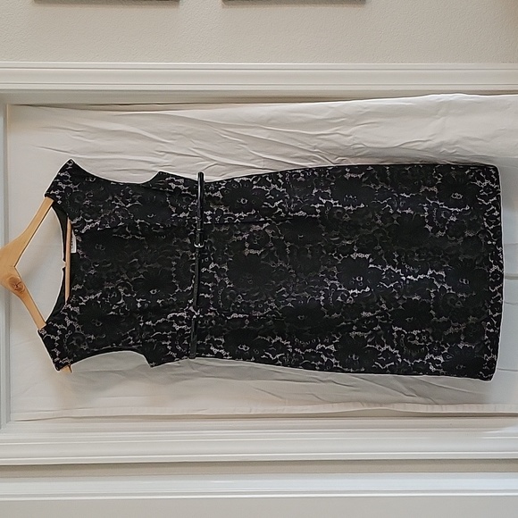 Calvin Klein Black Lace Cocktail Dress - Picture 1 of 7
